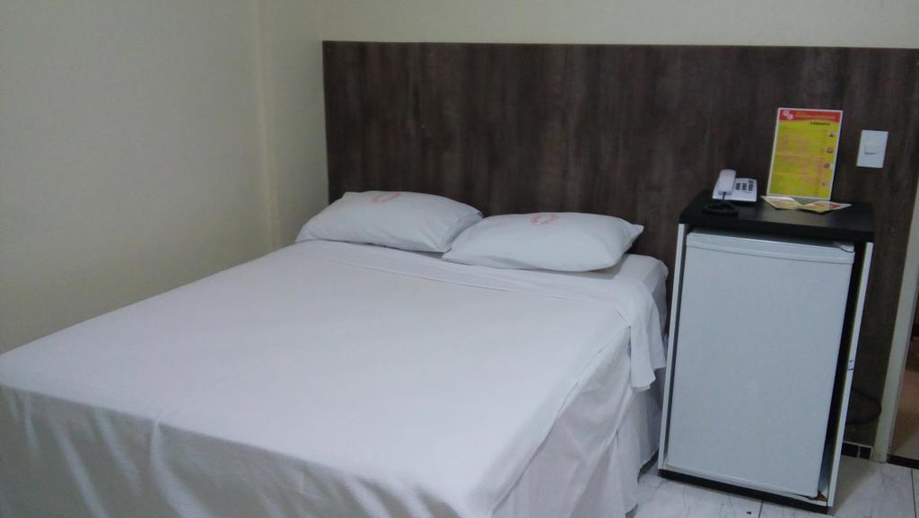 Hotel Pousada Ludovicense เซาลูอิส ภายนอก รูปภาพ
