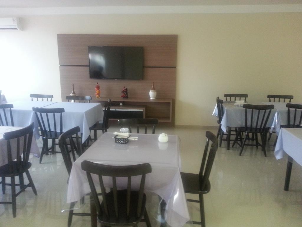 Hotel Pousada Ludovicense เซาลูอิส ภายนอก รูปภาพ