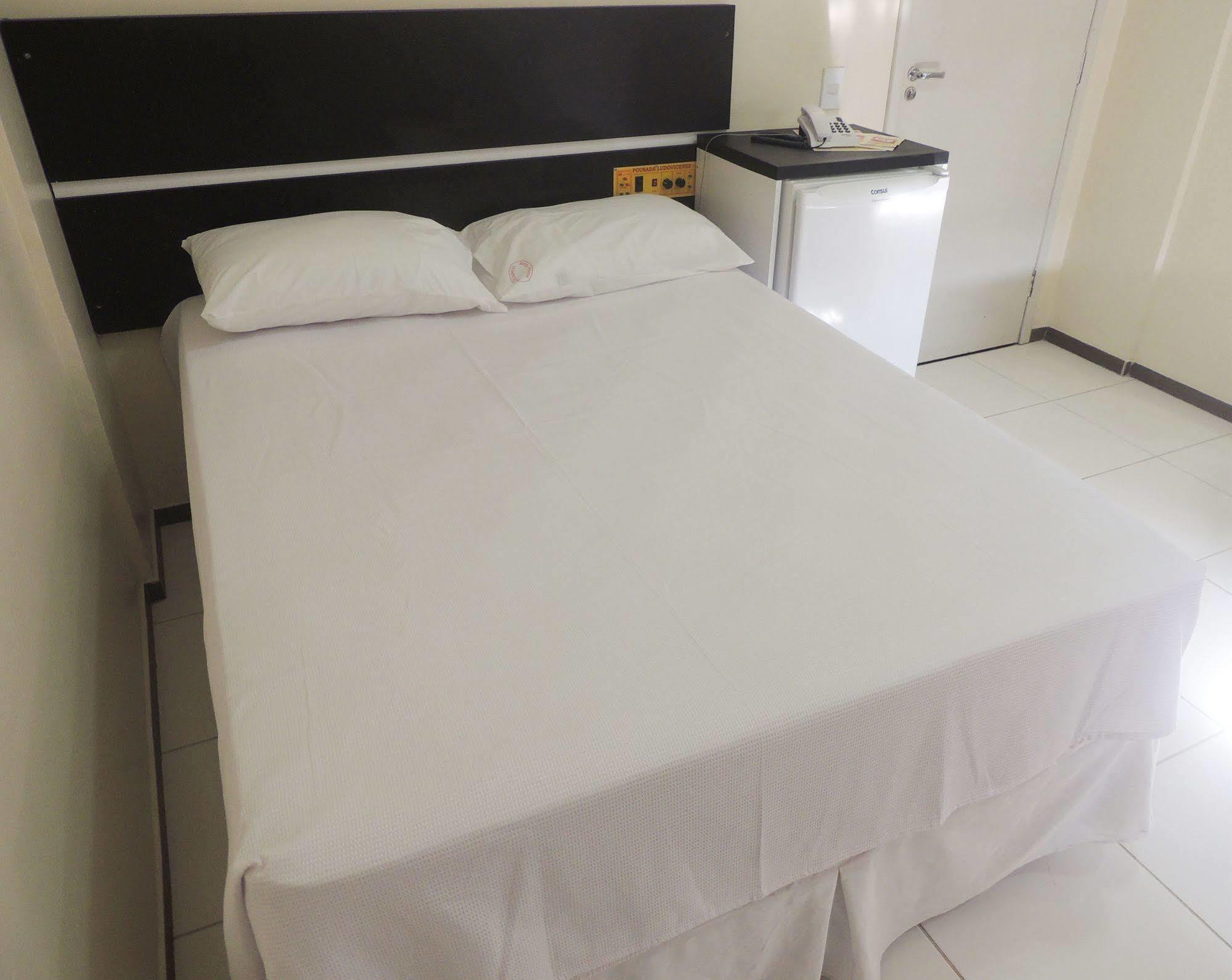 Hotel Pousada Ludovicense เซาลูอิส ภายนอก รูปภาพ